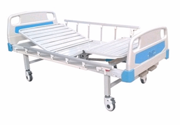 CAMA MANUAL DE 3 SECCIONES CON 2 MANIVELAS BAIYANG BYG-A-112